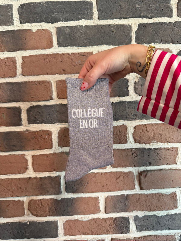 Chaussettes hautes à paillettes “COLLÈGUE EN OR” – 36/42