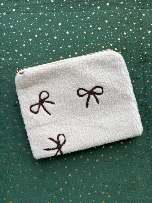 Pochette NOEUD en peluche